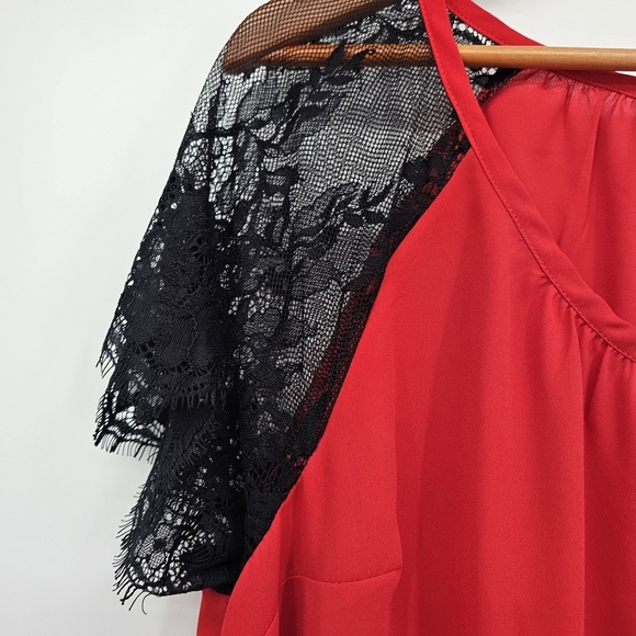 Torrid Womens 2X Red Black Lace Sleeves Keyhole Neck Flowy A-Line Blouse Top - Picture 6 of 6
